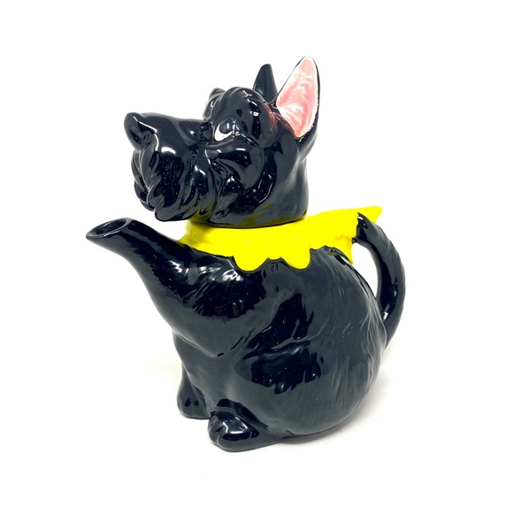 Vintage Rare 1950’s Norcrest Black Scotty Dog Teapot 7370 yellow bow